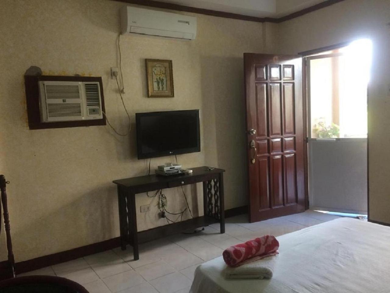Sunrise Apartelle Olongapo Exterior foto