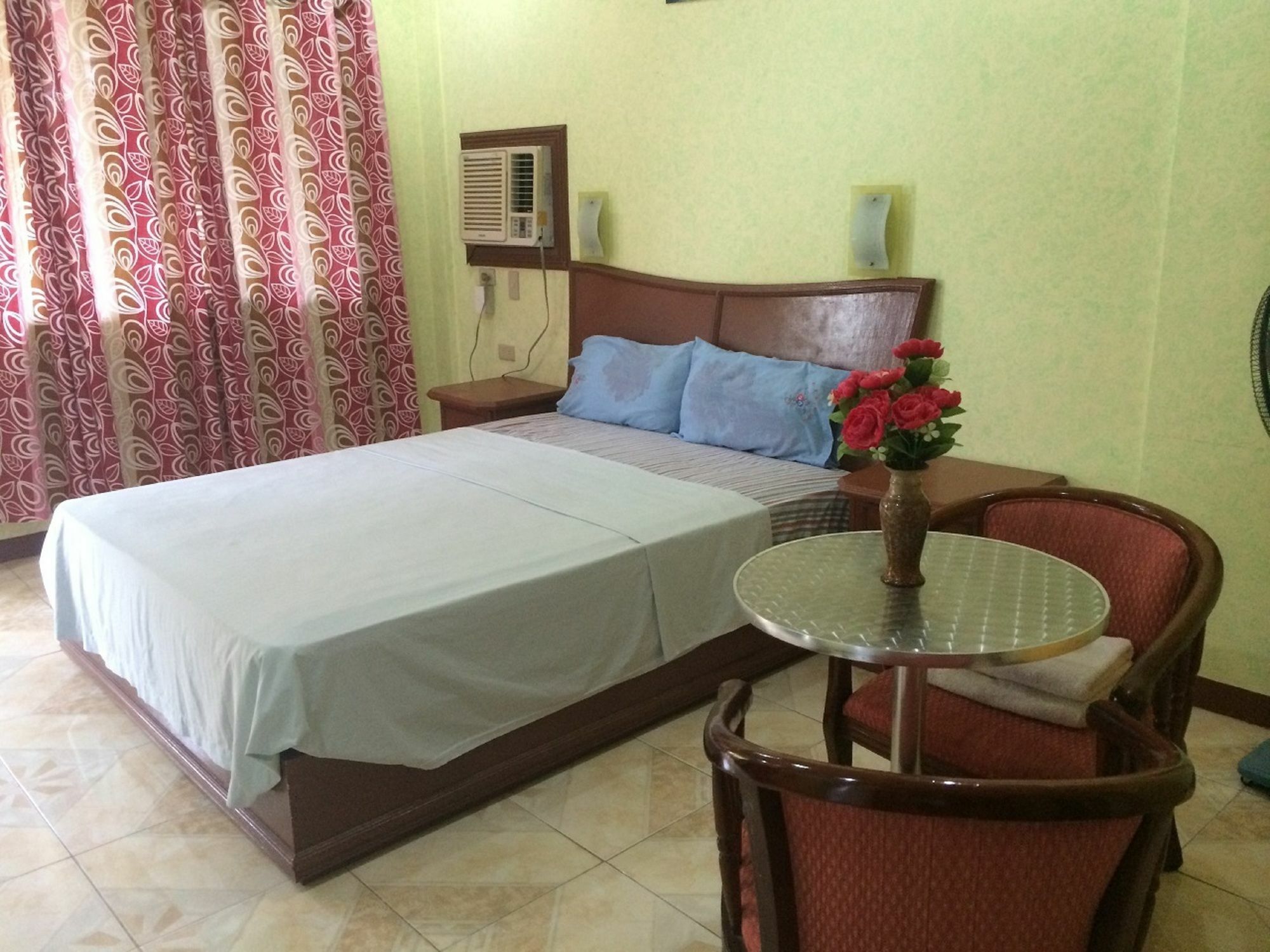 Sunrise Apartelle Olongapo Exterior foto
